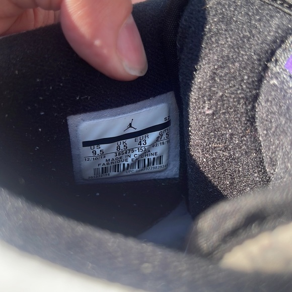 Retro Jordan II Grape Concord size 9.5 (Pre-Owned) - Picture 6 of 7
